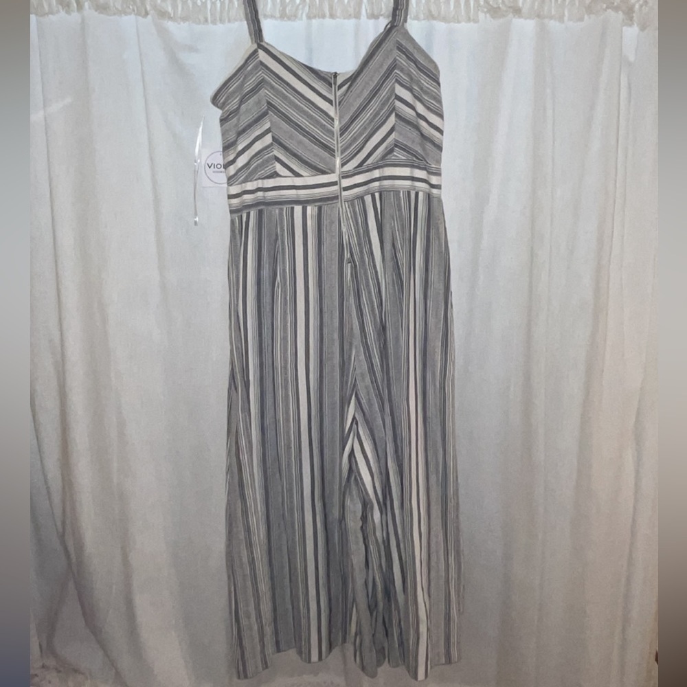 Striped Jumpsuit - Picture 2 of 3
